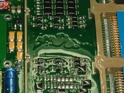 Conformal Coating dewetting due to low surface energy